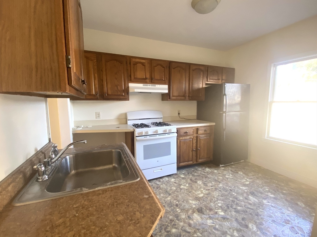 5 Spring Valley Road Boston Home Listings - Greater Boston Realty Team LLC Massachusetts Real Estate